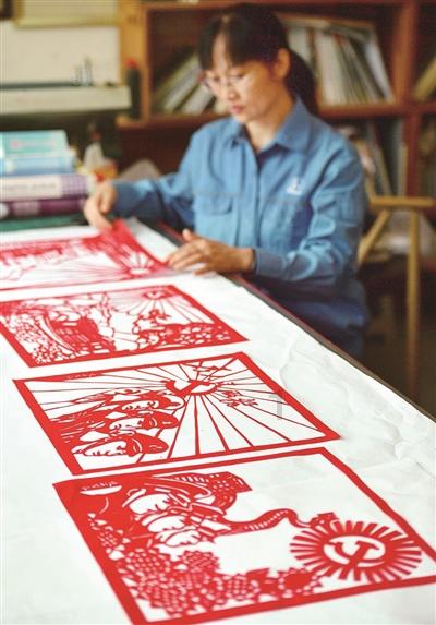 极限摩托大挑战选关版