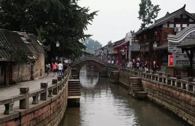 寻梦环游记找吉他